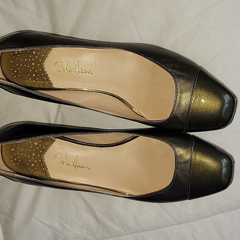 Cole Haan Women's Olive Green Heels - Picture 2 of 12